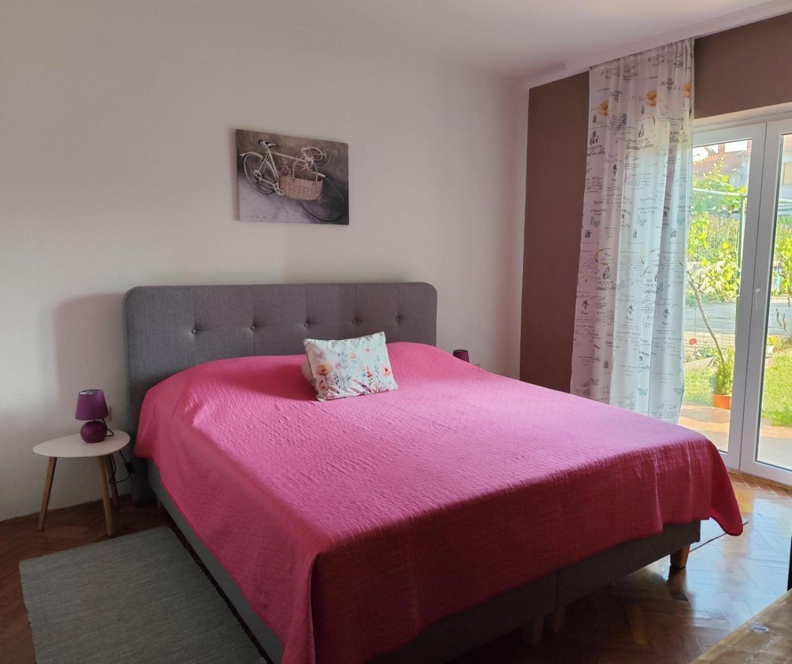 Apartment Suzi Valdebek Pola Esterno foto
